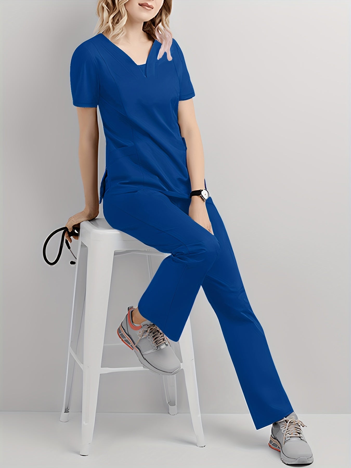 SAASHI Royal Casual Scrub Set - V Neck Short Sleeve Top & Pants