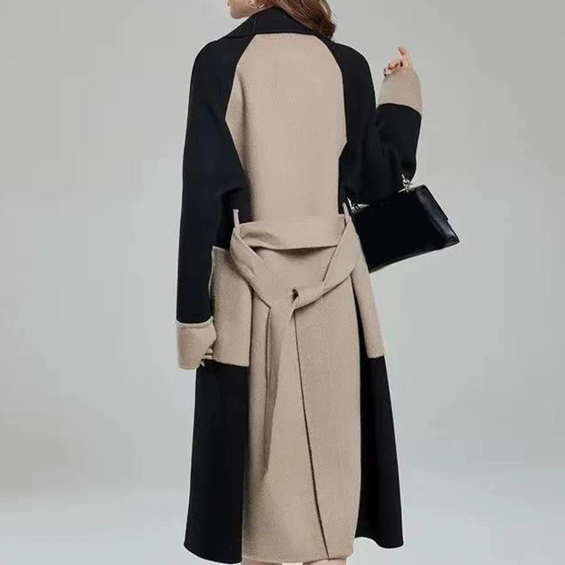 Saashi Double-Breasted Turn-Down Collar Mid-Length Women’s Overcoat