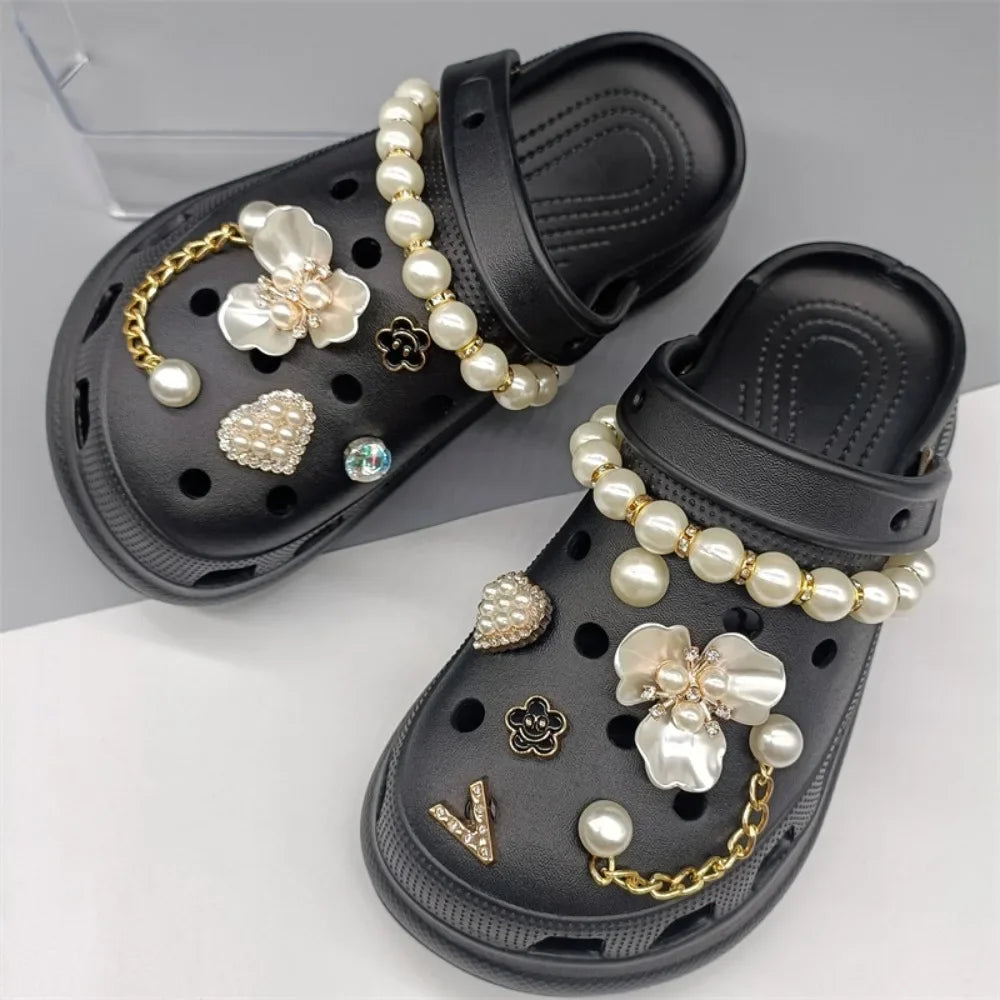 Saashi Fashion Shoe Charms Set for Crocs with Pearl and Rhinestone Decorations