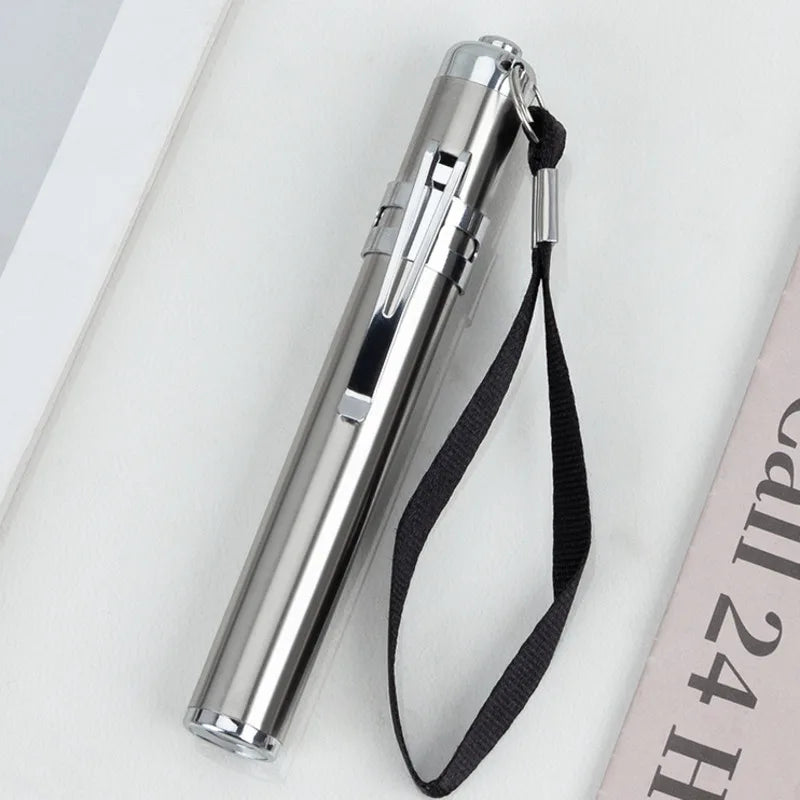 Saashi Mini White Light Pen Clip with Dry Battery Flashlight